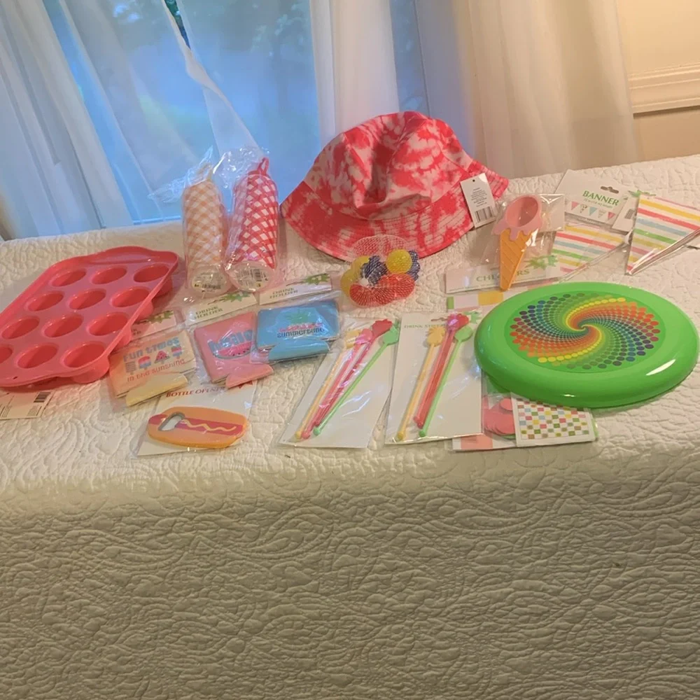 Summertime Party~Shower 27 Piece NEW Banners Hat Games ice cubes Frisbee & more